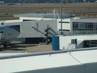 Last-minute baggage chute - Sydney Airport (NSW, Australia)