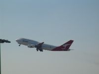 747-400 taking off - Sydney Airport (NSW, Australia)