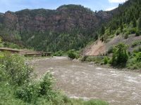 Colorado River, I70 and trainline - Glenwood Canyon (Colorado, USA)
