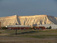 Slag-heap looking hills at Grand Junction - Grand Junction (Colorado, USA)