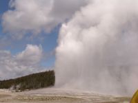 Old Faithful - Yellowstone National Park (Wyoming, USA)