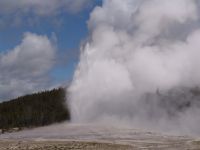Old Faithful - Yellowstone National Park (Wyoming, USA)