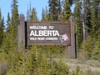 Welcome to Alberta sign - Banff National Park (Alberta, Canada)