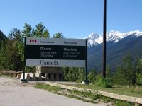 Glacier National Park sign - Glacier National Park (British Columbia, Canada)