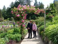 Mum and Dad in the rose gardens - Butchart Gardens (British Columbia, Canada)