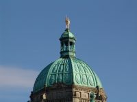 Top of the BC Legislature building - Victoria (British Columbia, Canada)