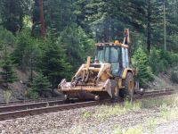 Railway maintenance vehicle - Fraser River near Cisco (British Columbia, Canada)