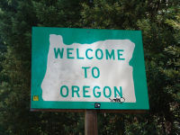 Welcome to Oregon sign - Route 199 south (Oregon, USA)