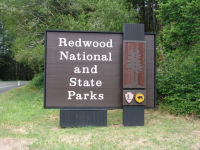 Redwood National and State Park sign - Redwood National Park (California, USA)