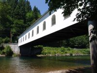 Goodpasture Bridge - McKenzie River near Vida (Oregon, USA)