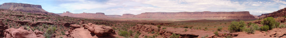 Panorama from Fisher Towers - Colorado Gorge 
(Utah, USA)