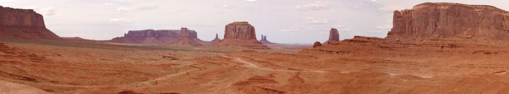 Monument Valley Panorama - Monument Valley 
(Arizona, USA)