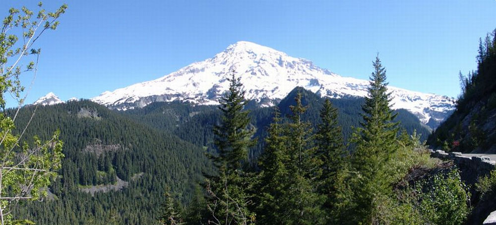 Mt Rainier panorama - Mt Rainier National Park 
(Washington, USA)