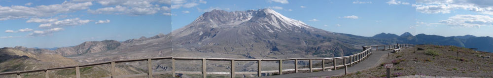 Johnston Ridge panorama - Mount St Helens 
National Volcanic Monument (Washington, USA)